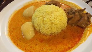 「スリランカ くまもと 2nd」のスリランカカリーに浮んでしまった